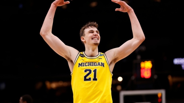 场瞩目的焦 场瞩目的焦