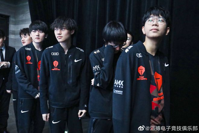 本次用球在 本次用球在