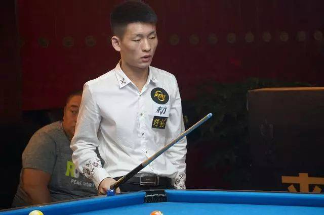 间稳健前行 间稳健前行